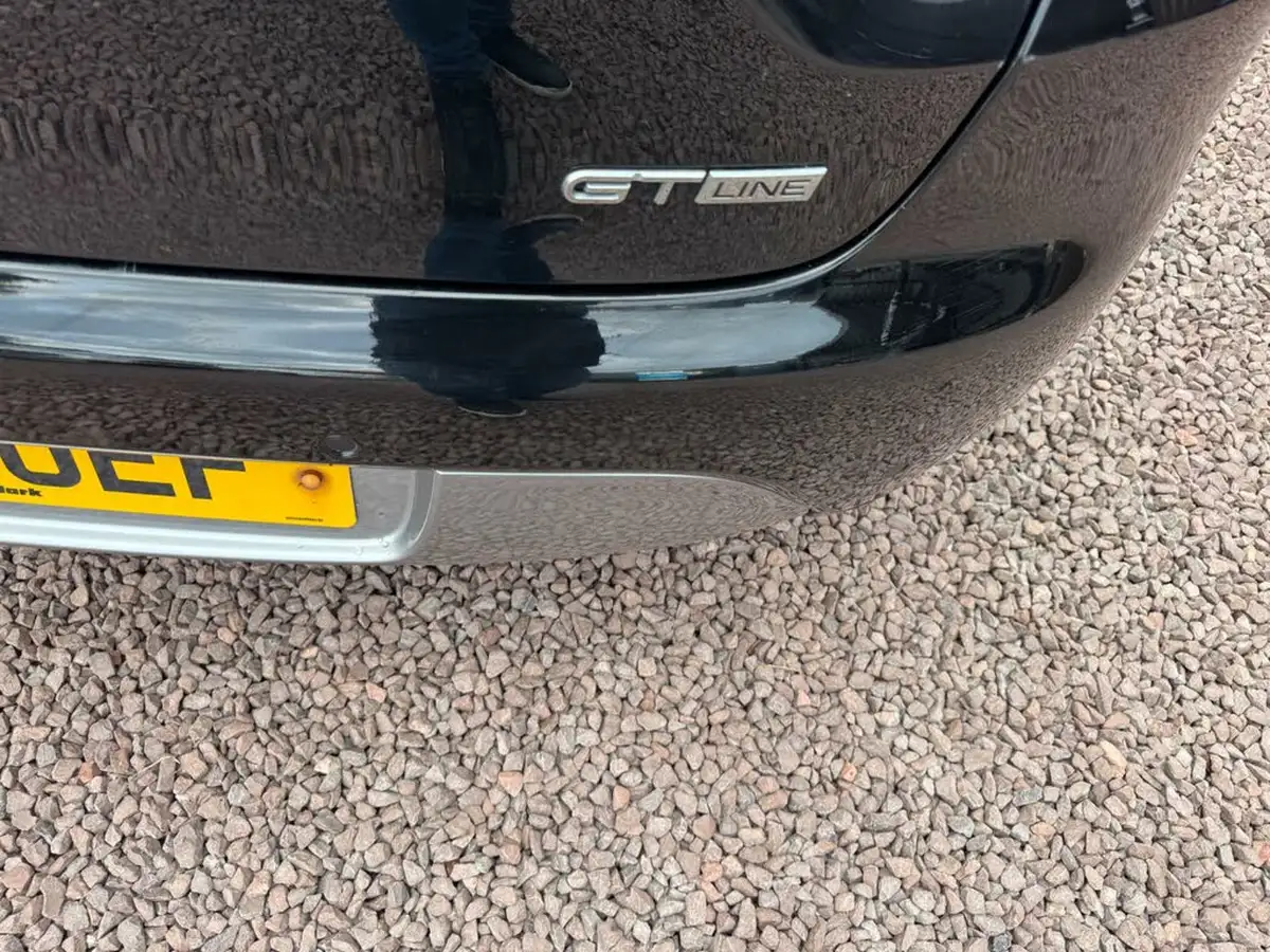 2019-renault-clio-09-tce-gt-line-big-11