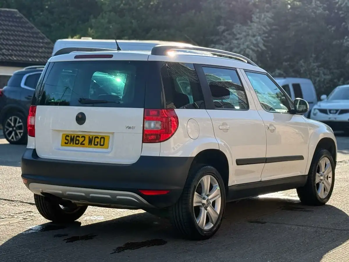 2013-skoda-yeti-12-se-105ps-big-8