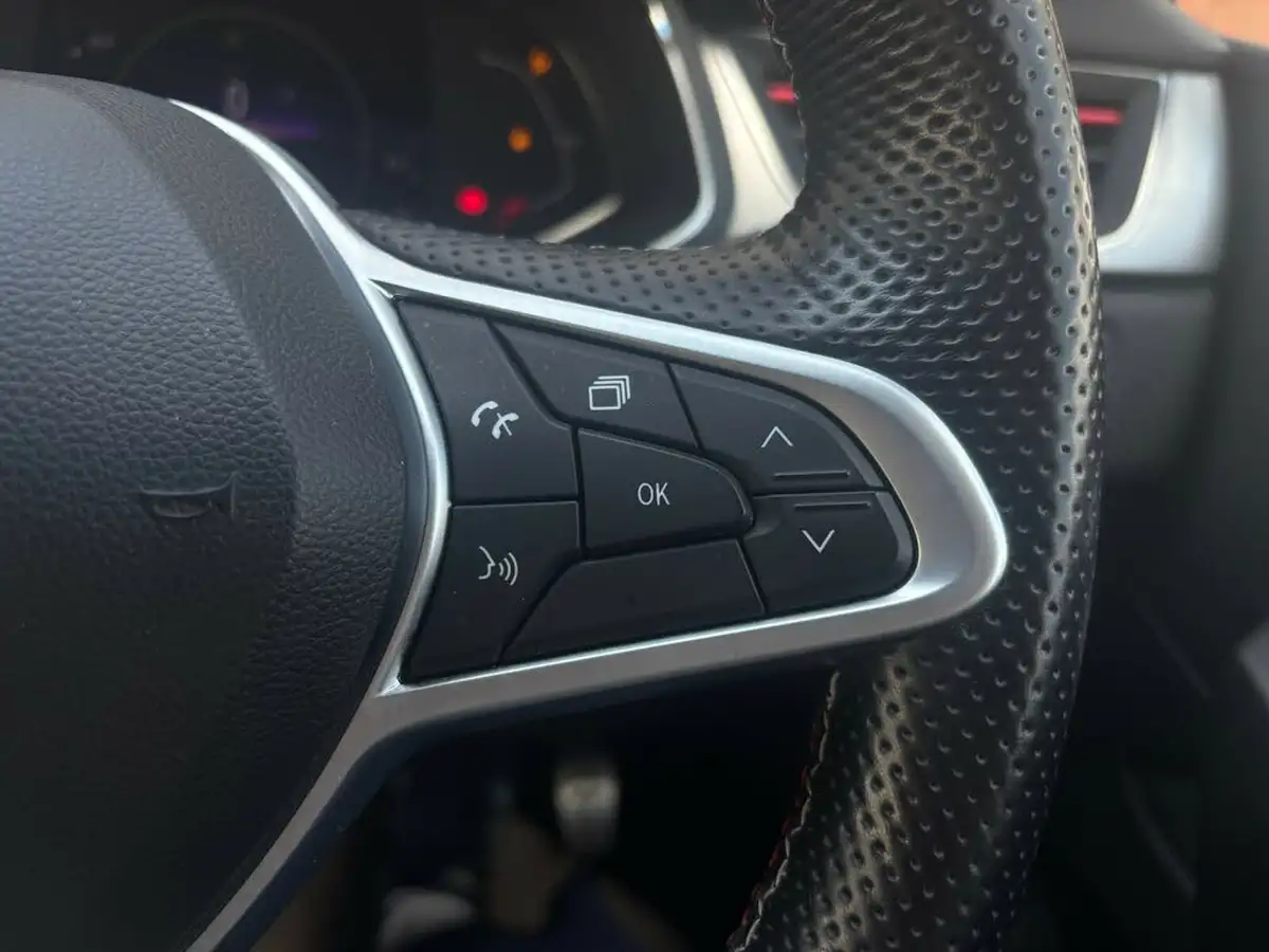 2022-renault-captur-16-rs-line-145ps-rs-line-e-tech-hybrid-big-20