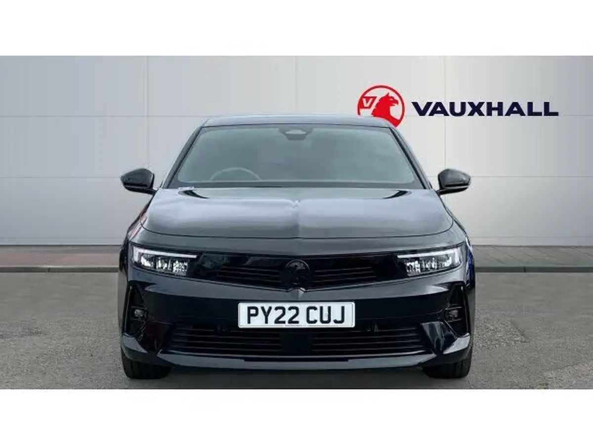 2022-vauxhall-astra-12-turbo-gs-line-hatchback-big-2