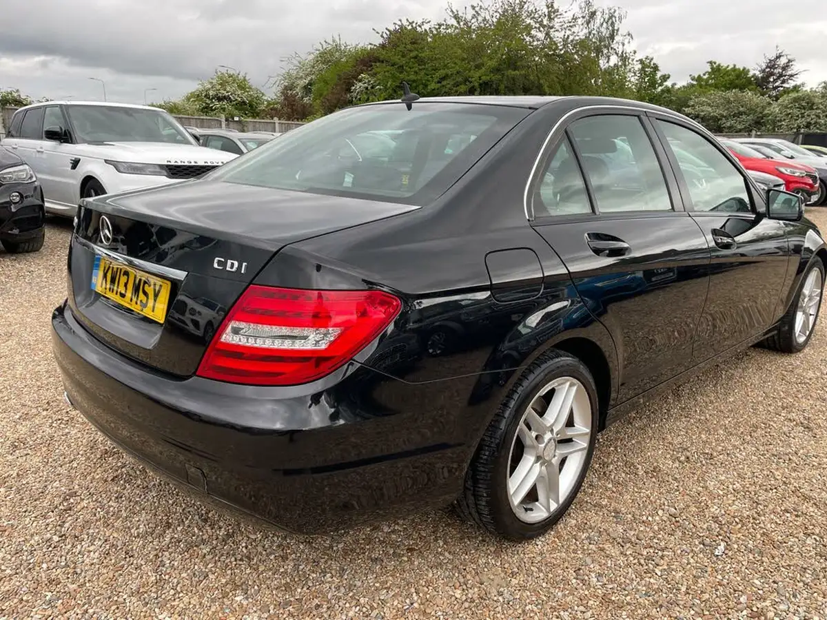 2013-mercedes-benz-c-class-21cdi-c220-cdi-executive-se-170bhp-saloon-4d-7g-tronic-plus-big-6