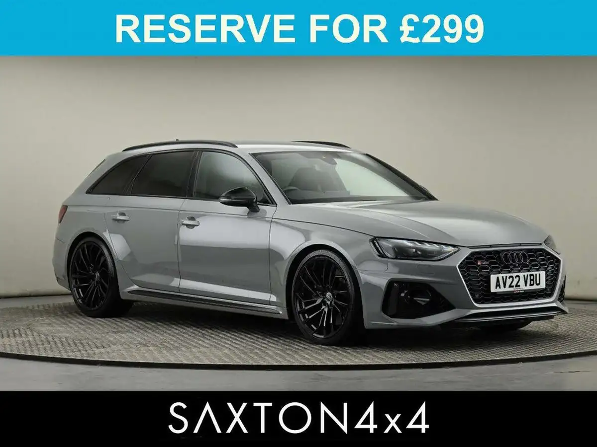 2022-audi-rs4-avant-29-tfsi-carbon-black-big-25