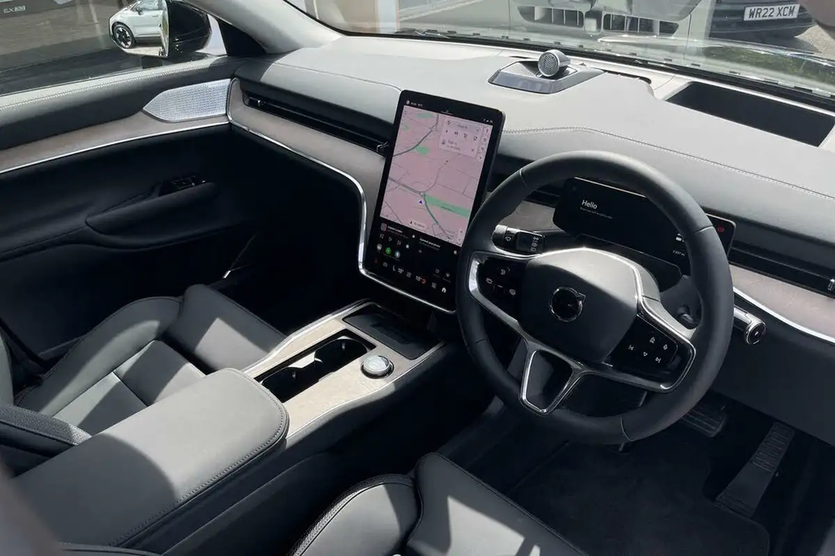 2025-volvo-ex90-e-twin-motor-performance-ultra-big-4