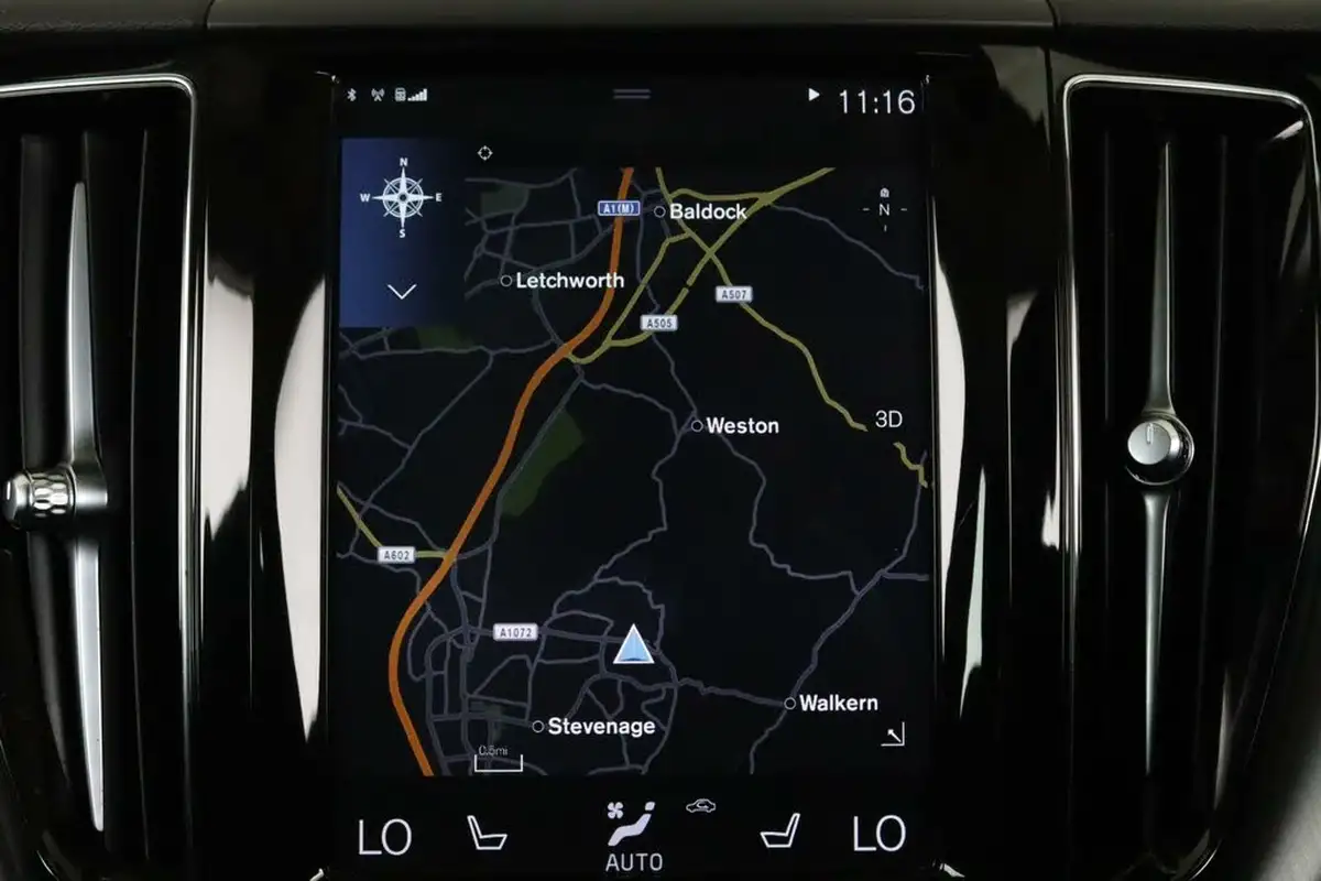 2020-volvo-xc60-20td-d4-momentum-big-26