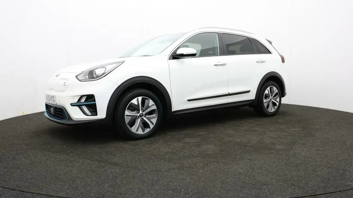 2020-kia-e-niro-ev-first-edition-big-60