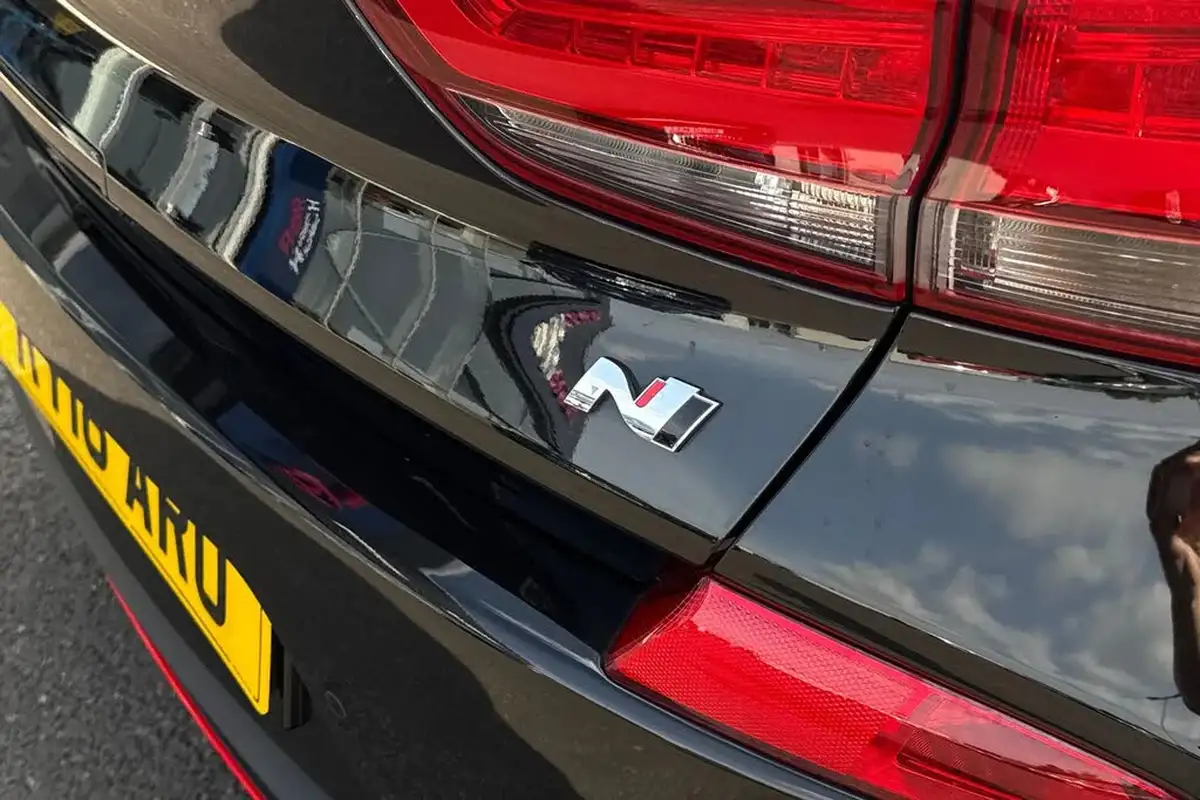 2018-hyundai-i30-n-20-t-gdi-n-performance-big-33