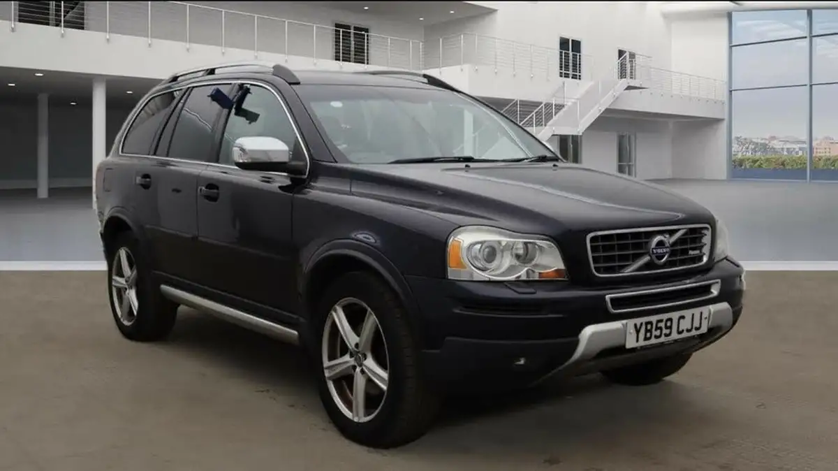 2010-volvo-xc90-24td-d5-r-design-se-geartronic-big-0