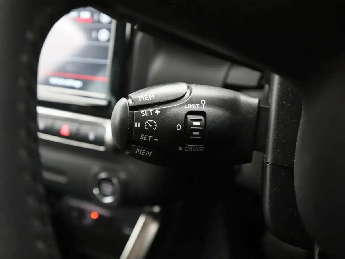 2022-citroen-c3-aircross-12-puretech-shine-plus-130ps-eat6-big-33