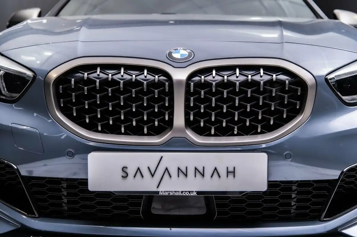 2024-bmw-1-series-20-m135i-xdrive-big-47