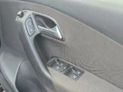 2014-volkswagen-polo-small-36