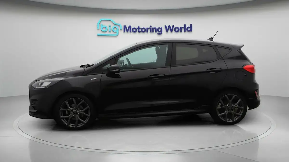 2022-ford-fiesta-10t-st-line-100ps-5d-big-4