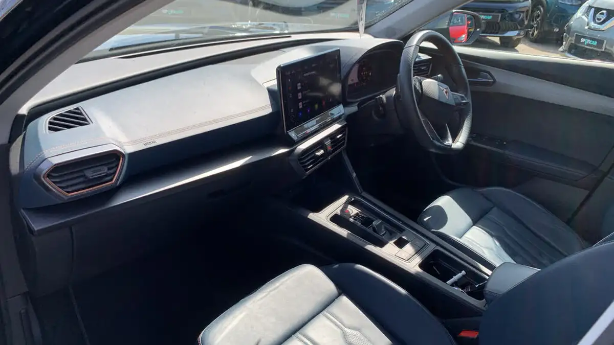 2021-cupra-formentor-14-e-hybrid-v2-big-11