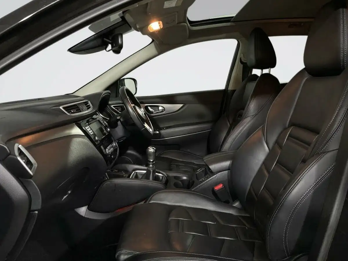2021-nissan-qashqai-13-dig-t-n-motion-140ps-big-13