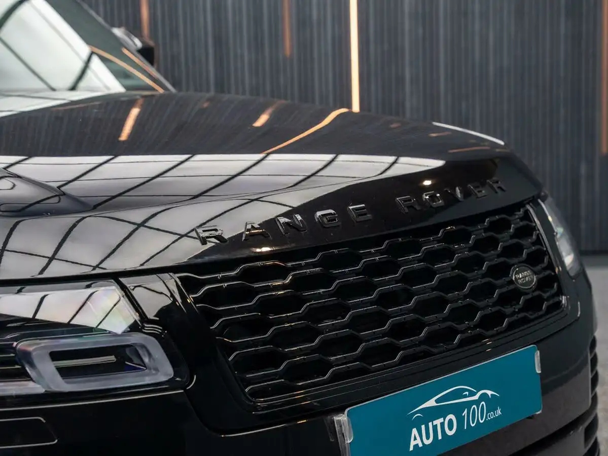 2021-land-rover-range-rover-30-p400-vogue-se-big-24