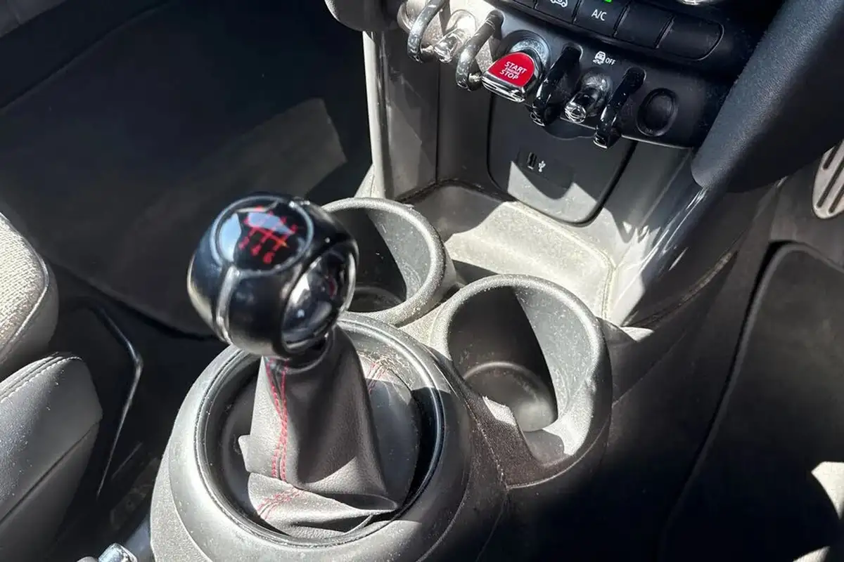 2018-mini-cooper-15-cooper-series-ii-ss-hatchback-3d-big-22