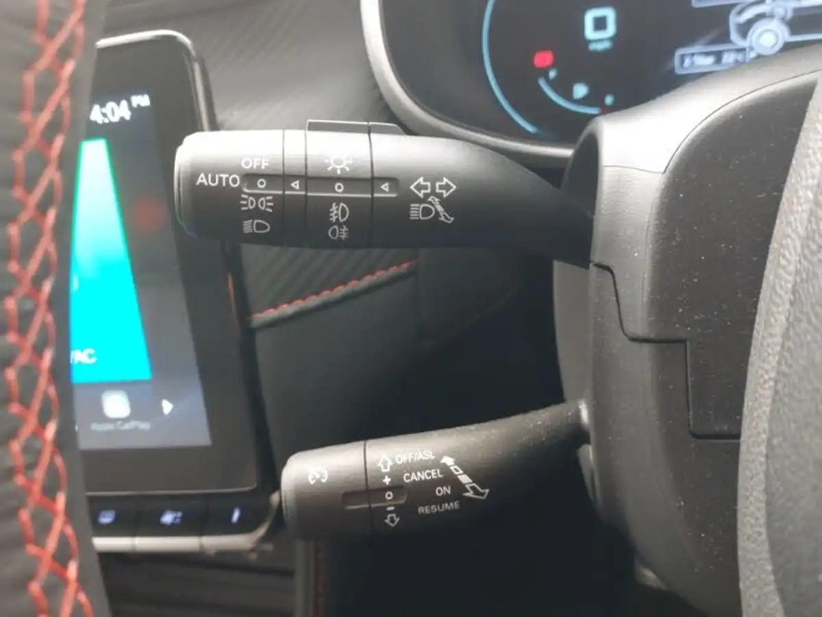 2024-mg-zs-suv-15-vti-tech-exclusive-big-13