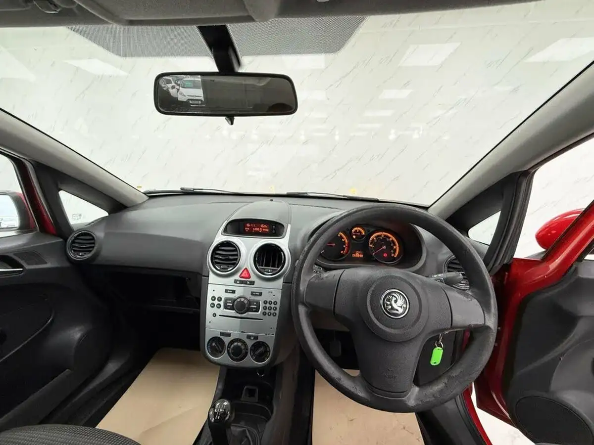 2011-vauxhall-corsa-10-s-ac-3d-big-16