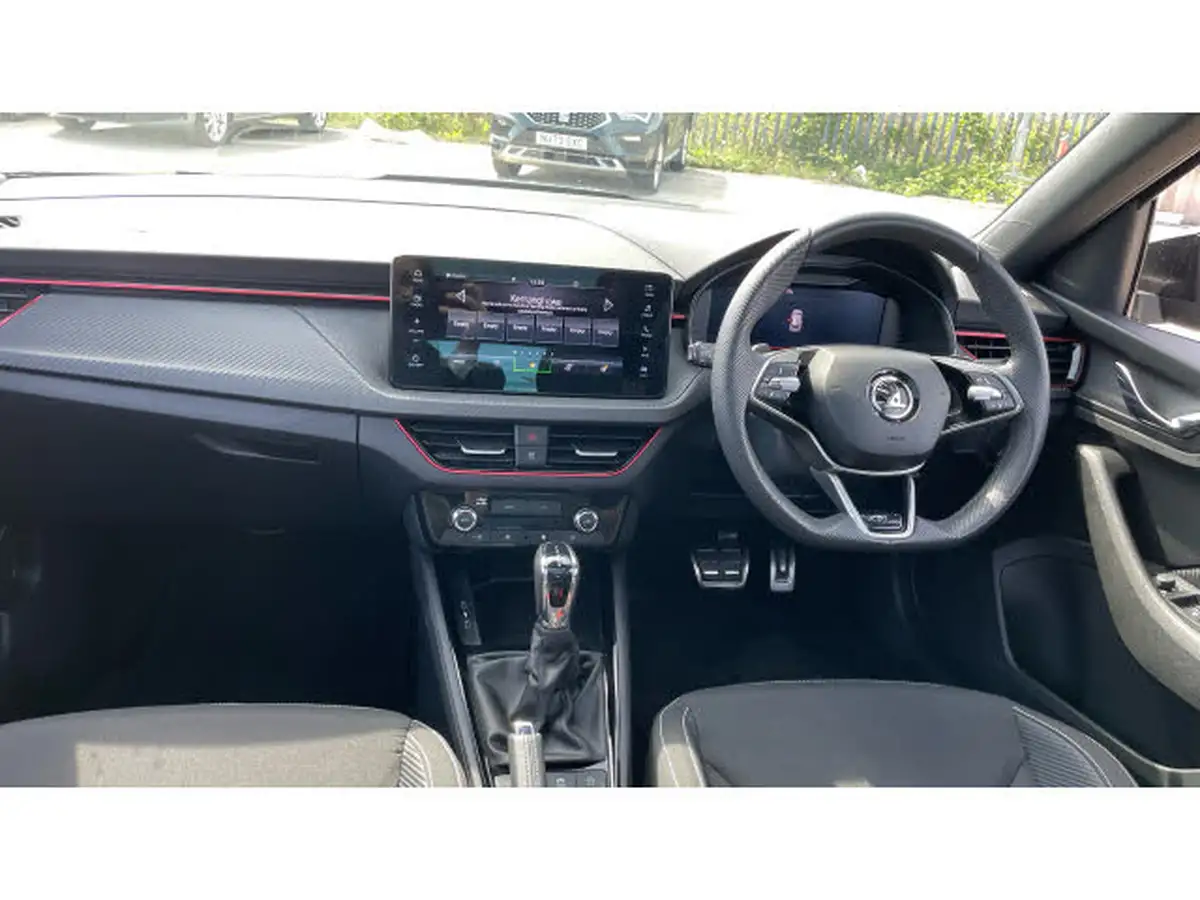 2024-skoda-kamiq-15-tsi-monte-carlo-dsg-big-8