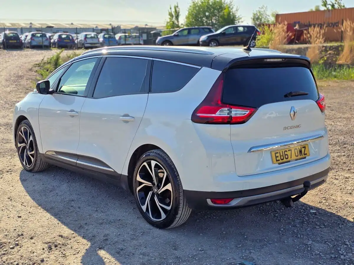 2017-renault-grand-scenic-16dci-signature-nav-160bhp-edc-auto-big-3