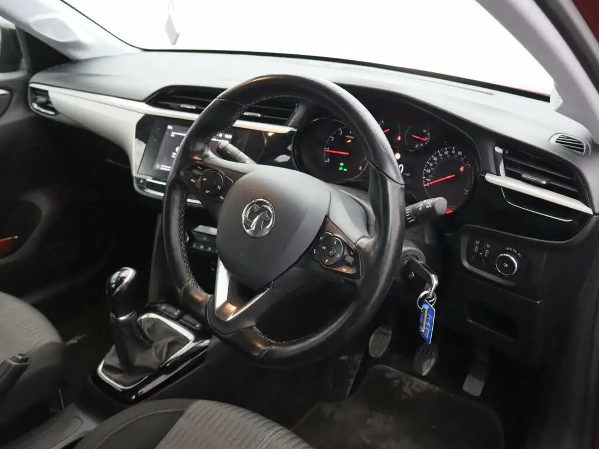 2020-vauxhall-corsa-12i-se-big-8