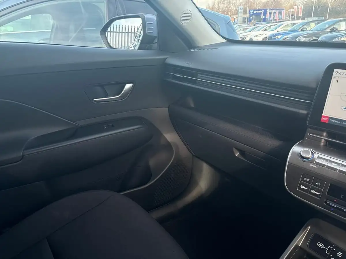2024-hyundai-kona-e-advance-218ps-65kwh-big-31