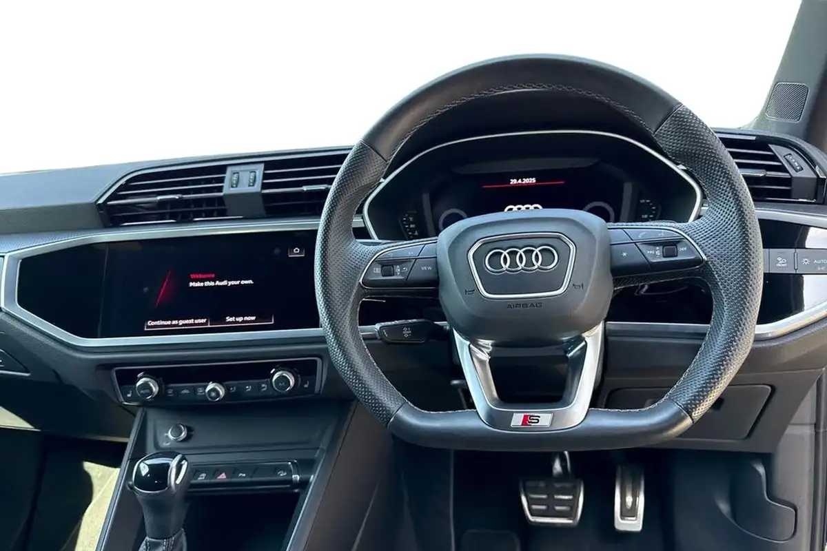 2022-audi-q3-15-35-tfsi-black-edition-cod-sportback-s-tronic-big-17