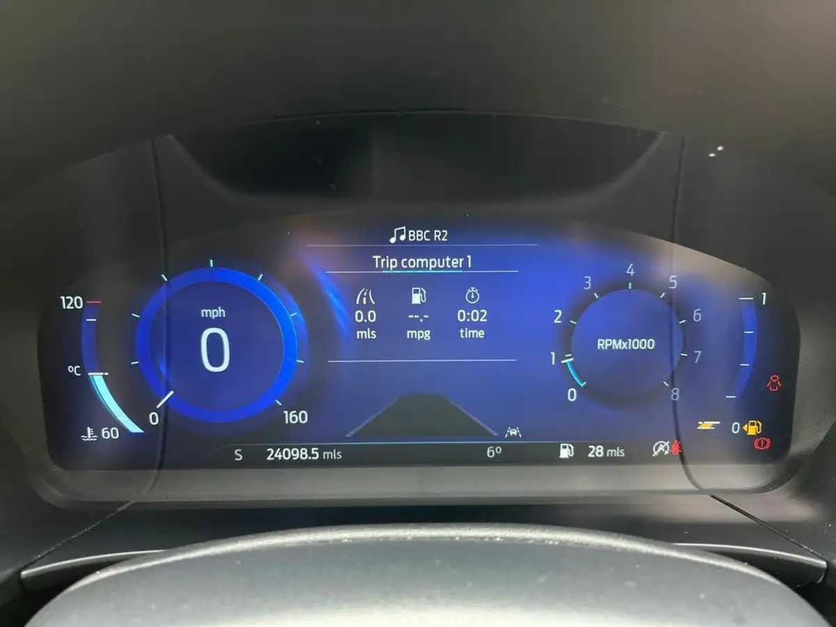 2022-ford-kuga-15t-st-line-edition-big-13