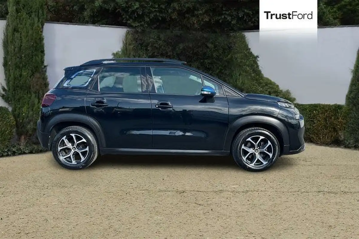 2021-citroen-c3-aircross-12-puretech-shine-110ps-big-2