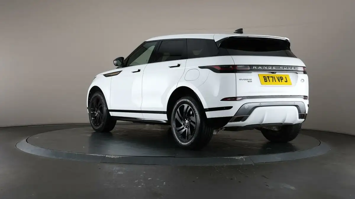 2022-land-rover-range-rover-evoque-15-p300e-r-dynamic-s-big-74