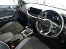 2022-kia-pro-ceed-15-t-gdi-gt-line-small-2