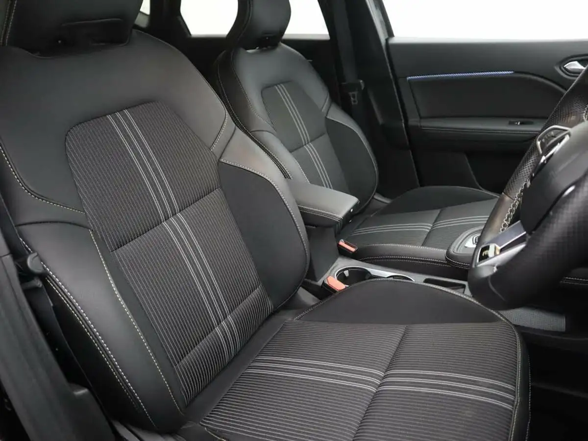 2024-renault-captur-16-e-tech-engineered-145ps-full-big-10