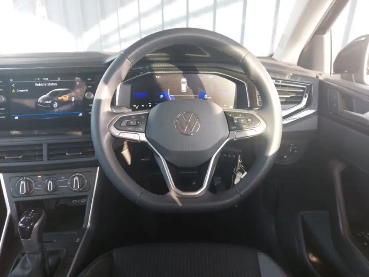2023-volkswagen-polo-10-tsi-life-dsg-big-6