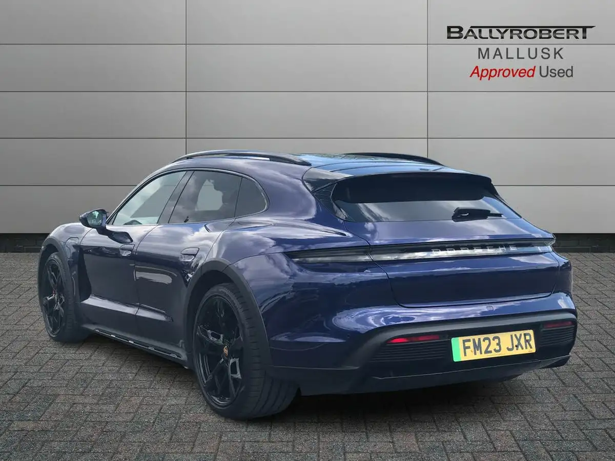 2023-porsche-taycan-e-4s-cross-turismo-big-1