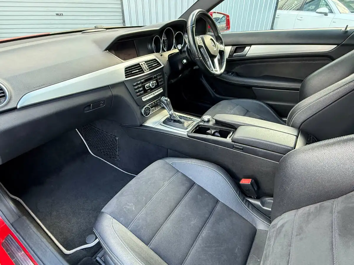 2015-mercedes-benz-c-class-16-c180-amg-sport-edition-premium-7g-tronic-plus-big-21