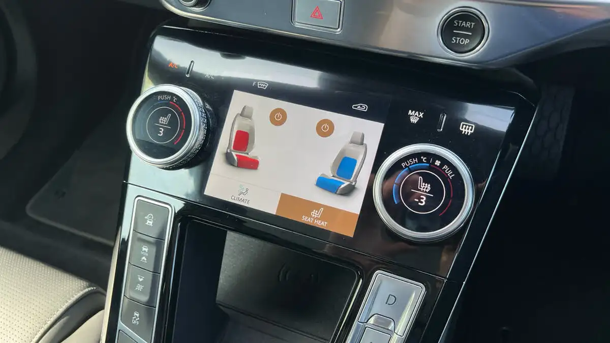 2023-jaguar-i-pace-ev400-r-dynamic-hse-black-big-26