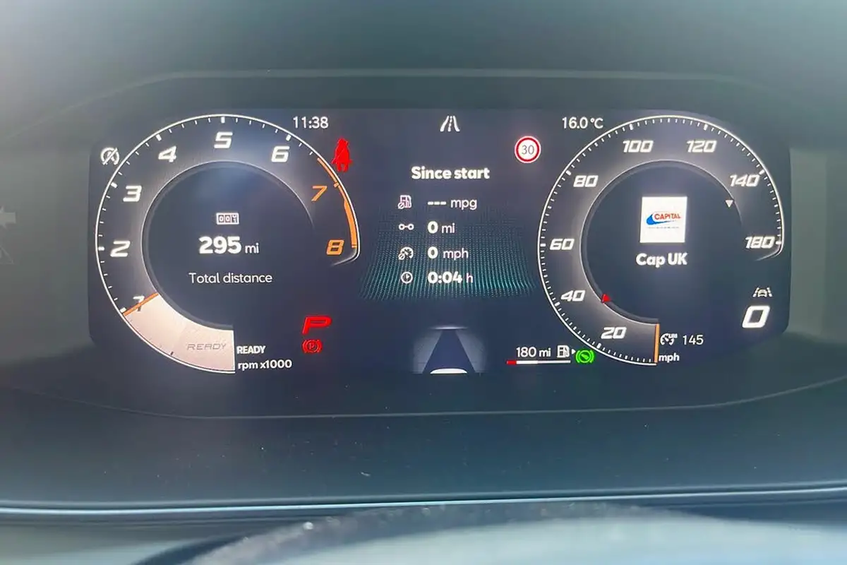 2025-cupra-formentor-15-etsi-v2-big-23