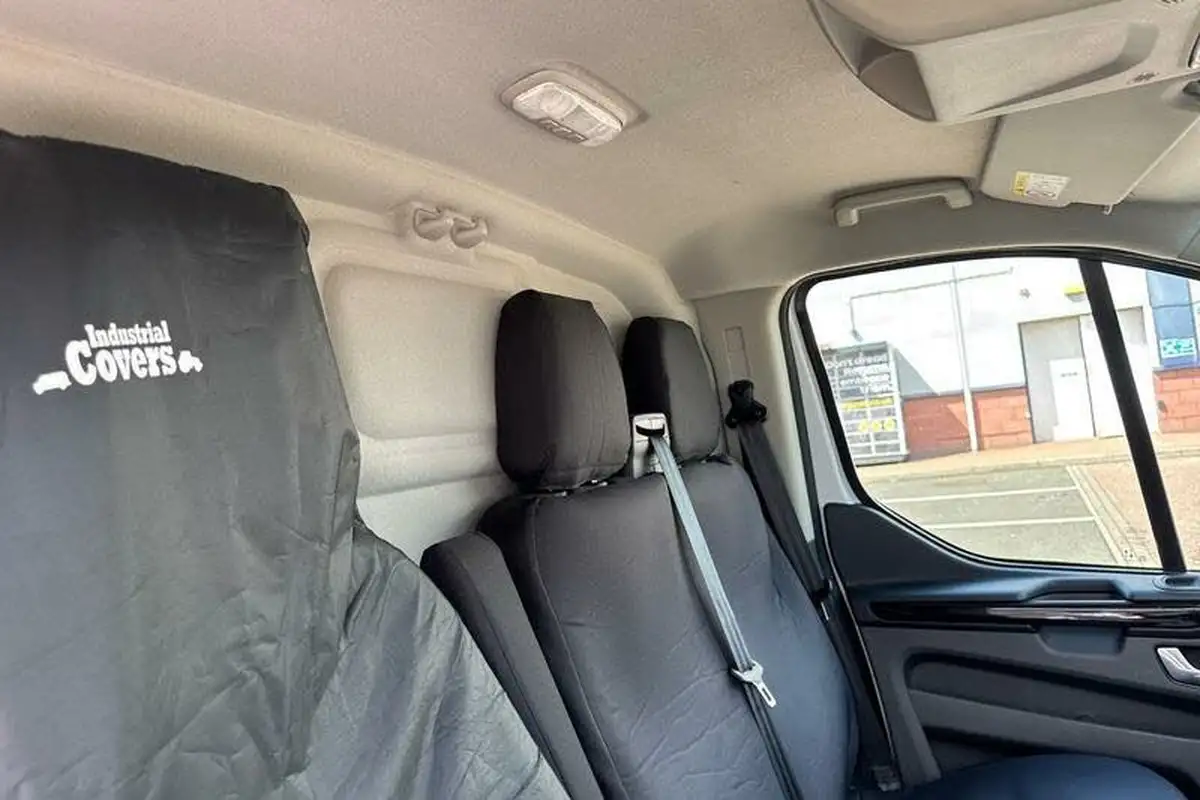 2021-ford-transit-custom-20tdci-300-l1h1-limited-130pseu6dt-panel-van-big-15