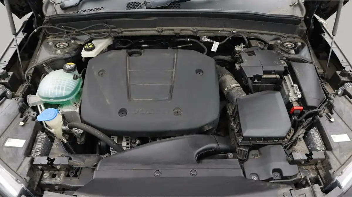 2021-volvo-xc40-15-t3-momentum-163bhp-big-18