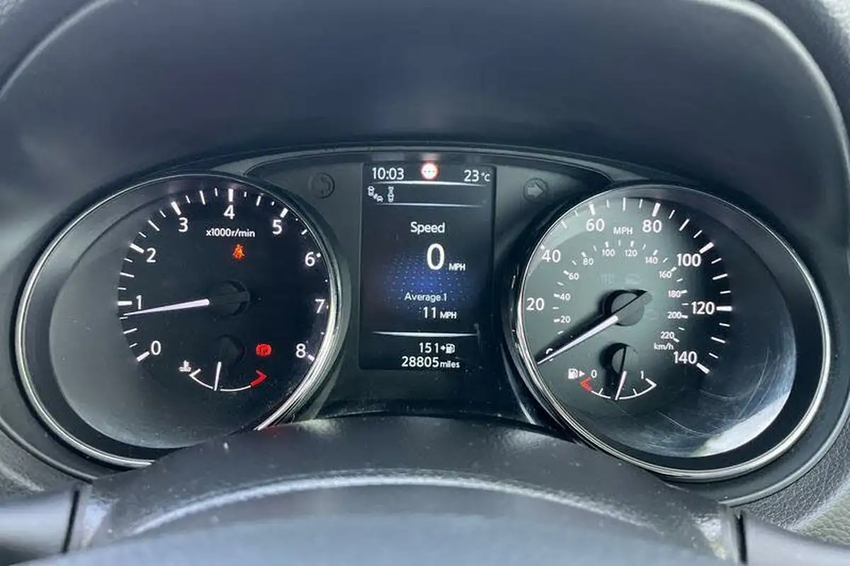 2017-nissan-qashqai-12-dig-t-tekna-big-12