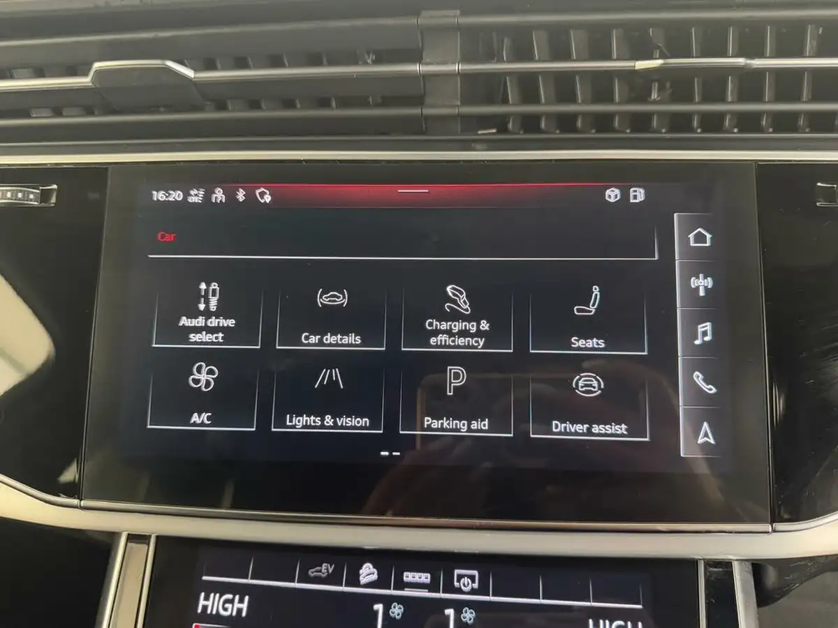 2021-audi-q7-30-55-tfsi-e-s-line-big-49