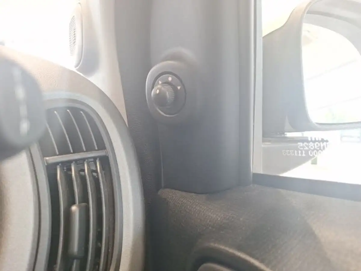 2019-fiat-panda-12-lounge-ss-big-16