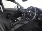 2025-porsche-macan-20-t-small-37