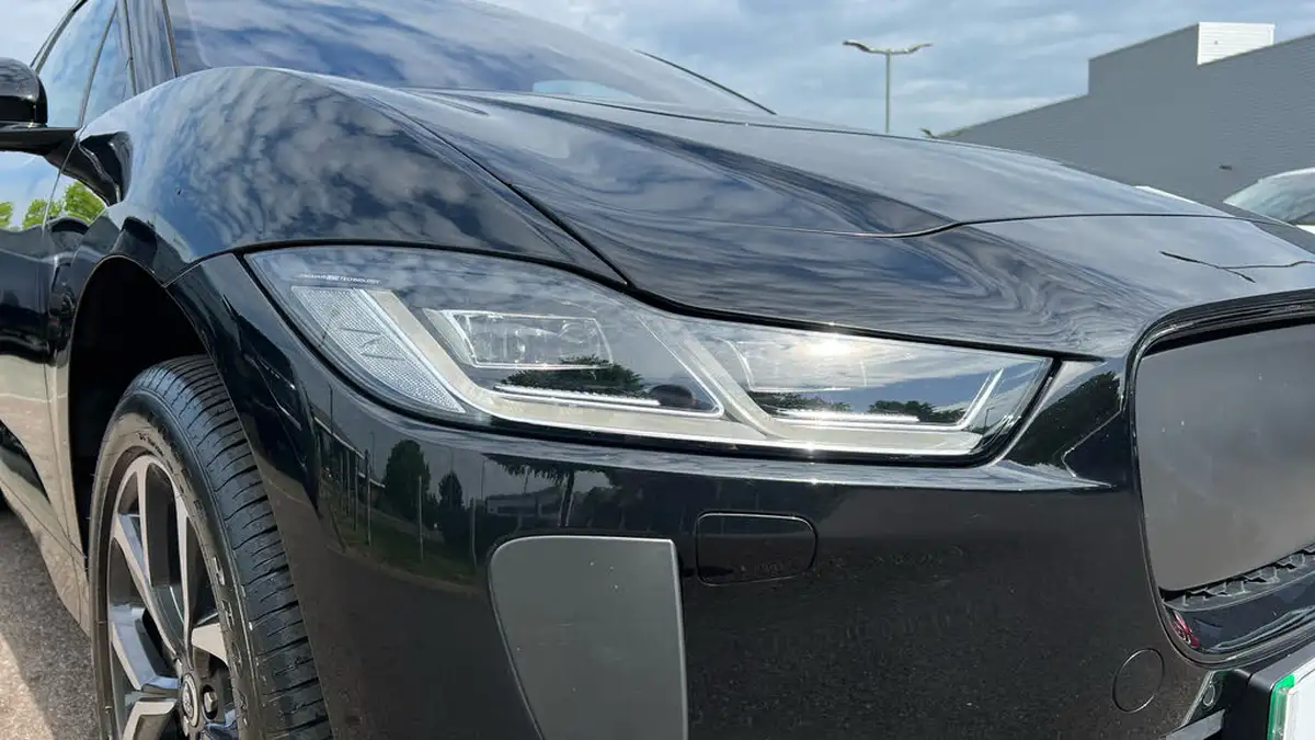2023-jaguar-i-pace-ev400-r-dynamic-hse-black-big-16