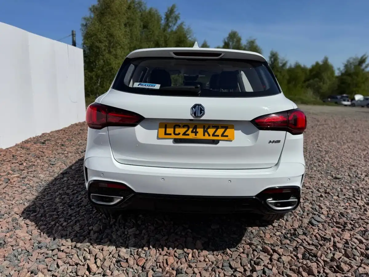 2024-mg-hs-15t-gdi-se-162ps-1490cc-big-5