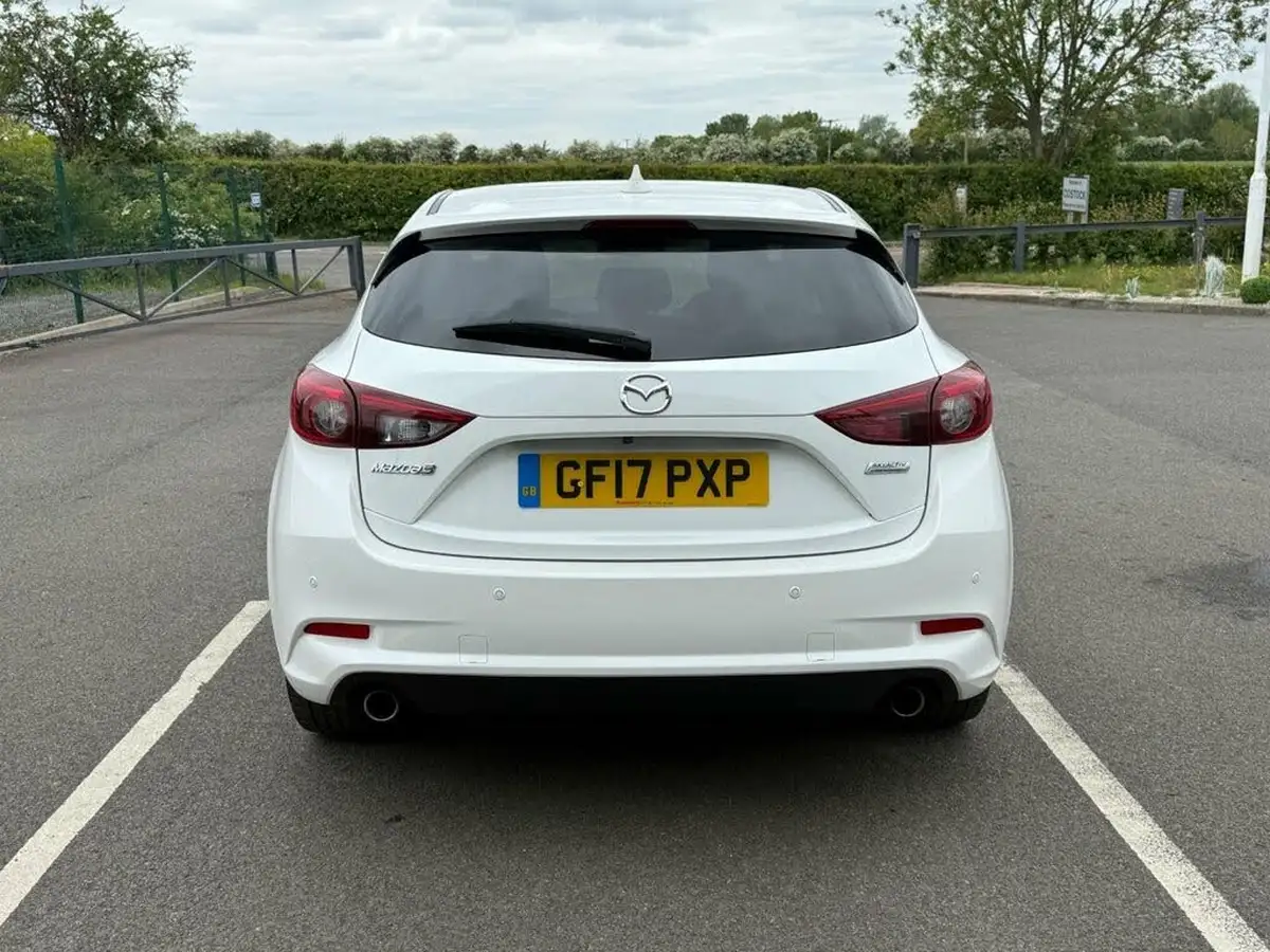 2017-mazda-mazda3-20-sport-nav-120ps-hatchback-5d-big-5