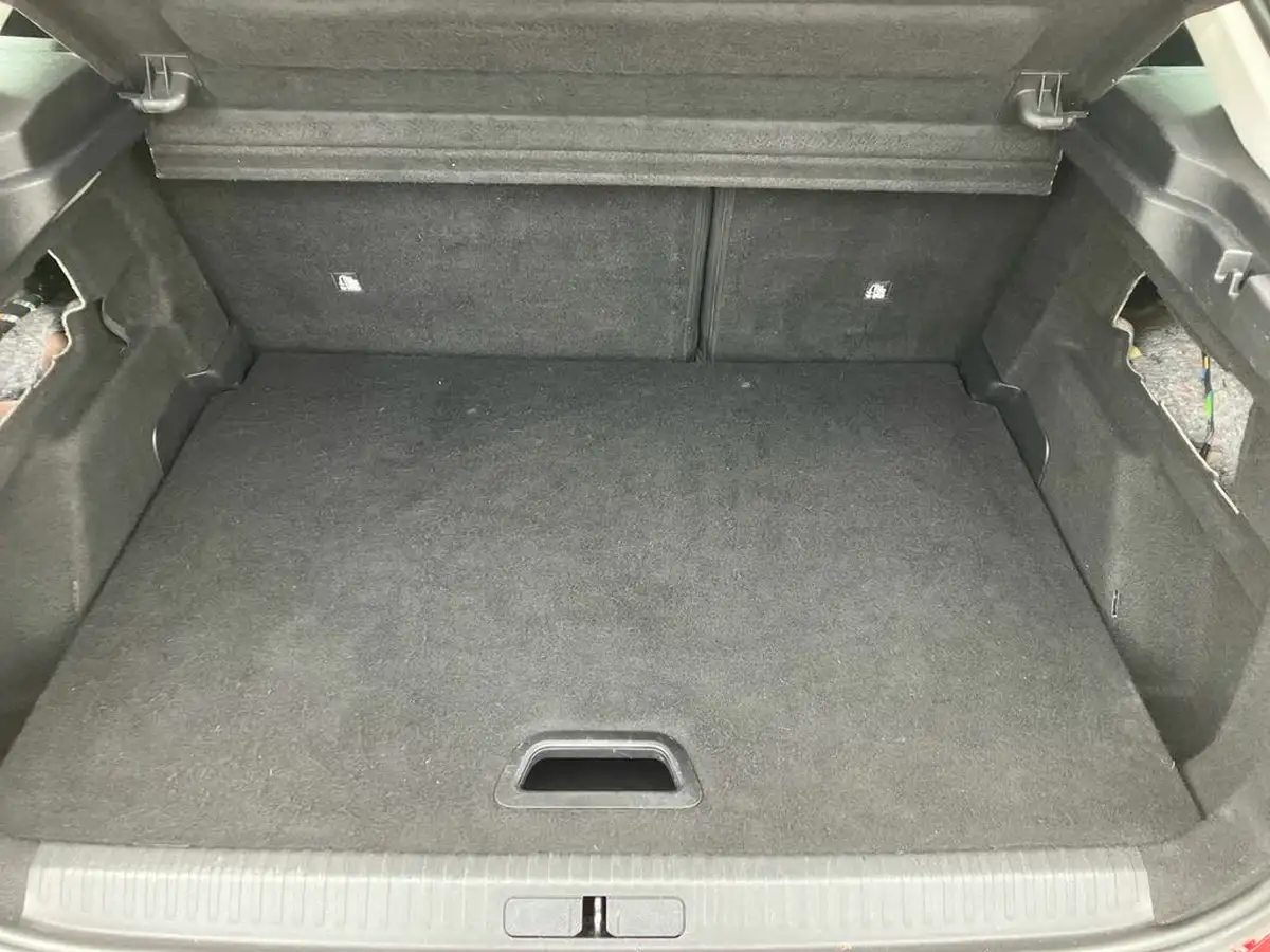 2021-citroen-c4-12-puretech-sense-plus-eat8-big-19