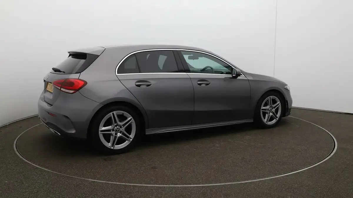 2020-mercedes-benz-a-class-13-a200-amg-line-hatchback-5d-7g-dct-big-43