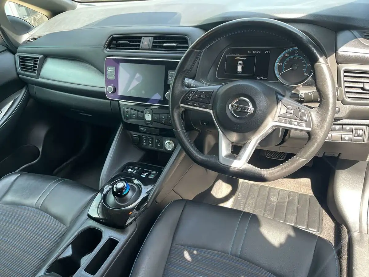 2020-nissan-leaf-e-n-connecta-big-16