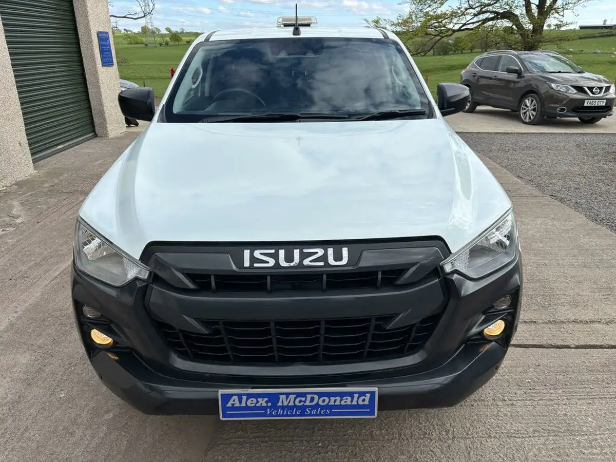 2021-isuzu-d-max-19td-utility-4x4-double-pickup-big-10
