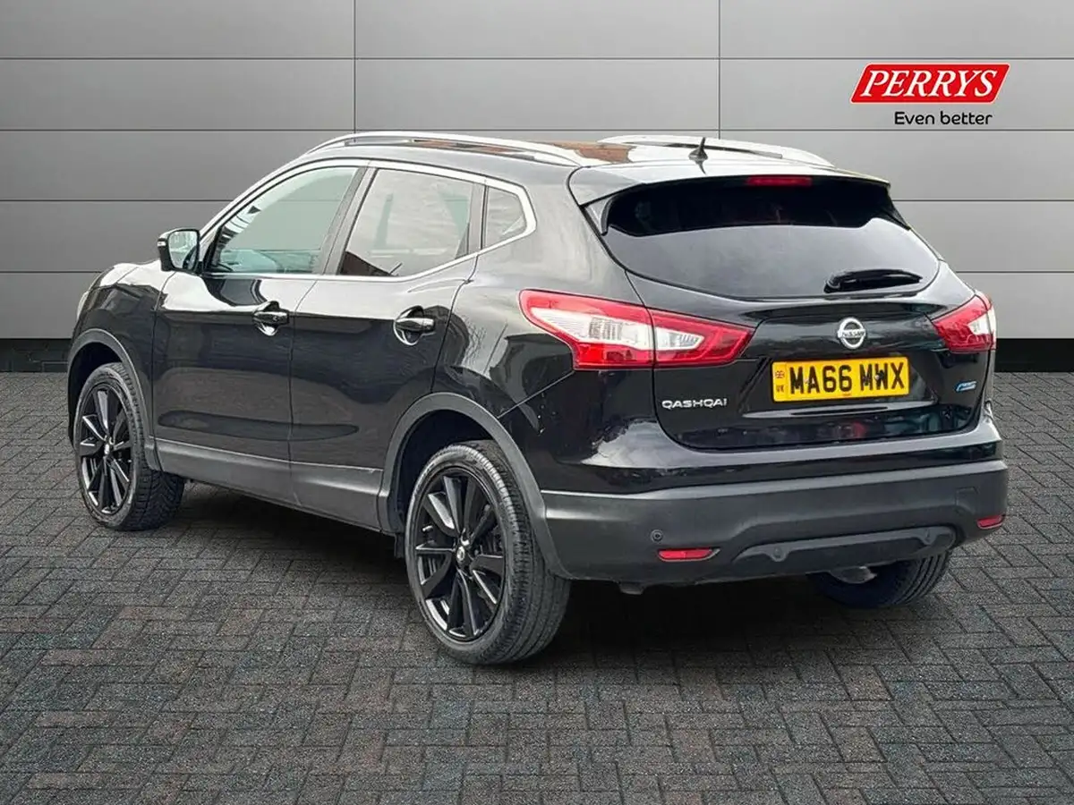 2016-nissan-qashqai-15dci-tekna-big-1